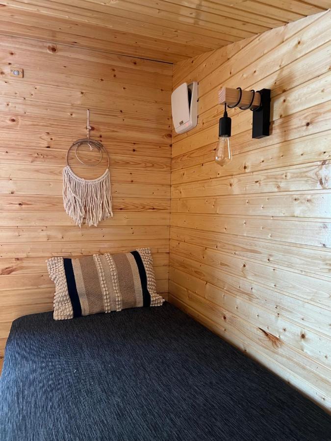 Moodysun Studio, Remote Tiny Home Comarnic Exterior foto